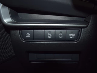 Mazda 3 Mazda 3 2.0 G COMFORT NAVI LMV CAMERA - afbeelding nr 15