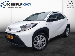 Toyota Aygo Toyota Aygo X 1.0 VVT-i Business Edition / Camera / Airco - afbeelding nr 1