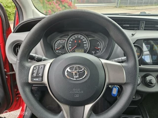Toyota Yaris Toyota Yaris 1.0 VVT-i Access camera - afbeelding nr 13