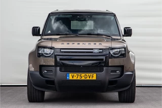 Land Rover Defender Land Rover Defender 3.0 D250 110 Grijs Kenteken, Luchtvering, Trekhaak, 22