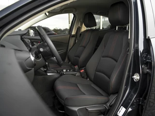 Mazda 2 Mazda 2 1.5 SA-G 90pk Aut. Homura | Camera | Apple Carplay/Android Auto | Stoel- en stuurverwarming | Climate Control | Blind Spot | Donker glas achter - afbeelding nr 4