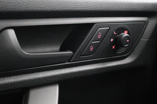Volkswagen Caddy Volkswagen Caddy 2.0 TDI L1H1 Trendline | Trekhaak | Carplay |  Navigatie | Airco | Elektrische ramen - afbeelding nr 20