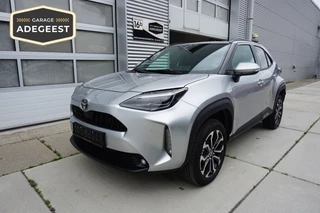 Toyota Yaris Cross Toyota Yaris Cross 1.5 Hybrid 115 Business Plus |Navi|Carplay|PDC V+A|Dodehoek|Camera|Stoel en stuurverwarming| - afbeelding nr 1