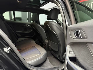 BMW 1 Serie BMW 1-serie 120i M-pakket 2023 - afbeelding nr 10