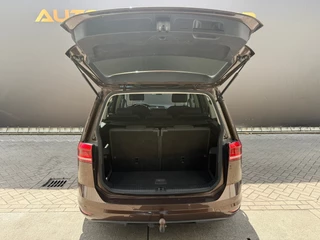 Volkswagen Touran Volkswagen Touran 1.2 TSI Highline 7p|Carplay|Allseasonbanden - afbeelding nr 8