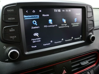 Hyundai Kona Hyundai Kona 1.0 T-GDI Premium | Achteruitrijcamera | Leder | Parkeer sensore - afbeelding nr 33