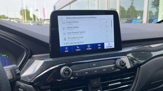 Ford Kuga Ford Kuga 2.5 PHEV ST-Line 225pk | Driver Assistance Pack | Winterpack | Privacy Glass | All Weather Banden - afbeelding nr 16