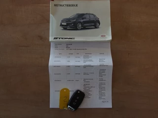 Kia Stonic Kia Stonic 1.0 T-GDi DynamicLine CAMERA / AIRCO / CRUISE / CARPLAY / DAB+ / PDC / BLUETOOTH / NL-AUTO - afbeelding nr 32