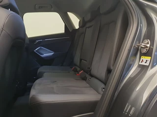 Audi Q3 Audi Q3 35 TFSI 150pk S-Tronic S-Line Camera, Leder/alcantara, Cruise control - afbeelding nr 24
