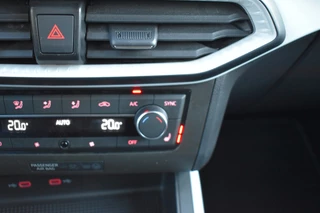 SEAT Arona Automaat Navigatie Parkeer camera Btw auto - afbeelding nr 37