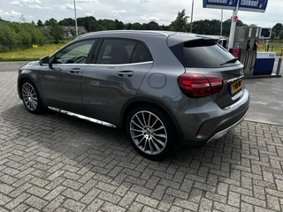 Mercedes-Benz GLA Mercedes-Benz GLA 250 4Matic | AMG | Pano | 19