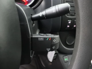 Renault Trafic Renault Trafic 2.0DCi 170PK Automaat Lang | Airco | Cruise | 3-Persoons | Trekhaak | Betimmering - afbeelding nr 15