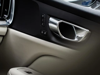 Volvo S60 Volvo S60 2.0 B4 Inscription|PANO|MASSAGE|ACC|18''|CARPLAY - afbeelding nr 15
