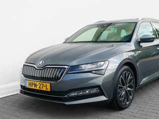 Škoda Superb Skoda Superb Combi 1.4 TSI iV 218pk Laurin & Klement | Leder | Panoramadak | 360 Camera | Trekhaak - afbeelding nr 38