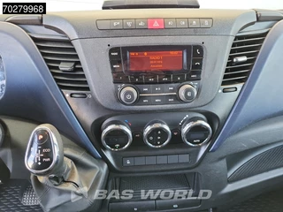 Iveco Daily Iveco Daily 35S18 3.0L Automaat L2H2 3,5t Trekhaak Airco Cruise Camera L2 12m3 Airco Trekhaak Cruise control - afbeelding nr 13