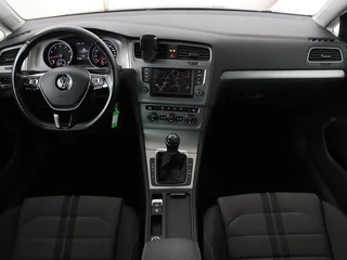 Volkswagen Golf Volkswagen Golf 1.0 TSI Busness Edition Connected | Camera |  Trekhaak | Sportstoelen | Navigatie | Climate control | Cruise control - afbeelding nr 7