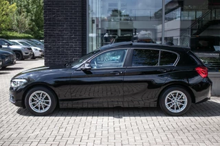 BMW 1 Serie BMW 1 Serie 116i Centennial High Executive - All-in rijklrprs | Leer | Panodak | mooie uitvoering - afbeelding nr 2