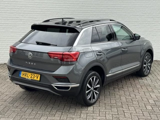 Volkswagen T-Roc Volkswagen T-ROC 1.5 TSI Sport Led Adaptive cruise Climate control Navigatie Pdc voor+achter DAB - afbeelding nr 38