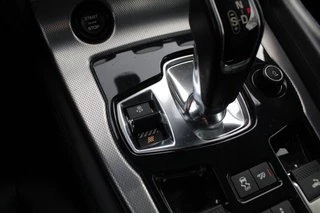 Jaguar F-Type Jaguar F-Type 3.0 V6 Convertible 69.614 km! / Camera / Leder / Keyless / Memory seats / 19'' / Sportuitlaat - afbeelding nr 27