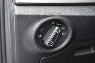 Škoda Kamiq Škoda Kamiq 1.5 TSI ACT Business Edition Pano Navi Led el-achterklep Trekhaak dynamische verlichting side/lane assist - afbeelding nr 29