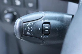 Peugeot Partner Peugeot Partner 120 1.6 BlueHDi 100 | Airco | Cruise control | PDC | Imperiaal | Elek. ramen | Bluetooth | MF Stuur | Houten vloer | NAP Logisch | NL Auto - afbeelding nr 18