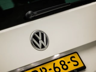 Volkswagen Transporter (9 PERSOONS, LEDER, APPLE CARPLAY, GROOT NAVI, NIEUWE APK, ELEK RAMEN, CRUISE, TREKHAAK, NIEUWSTAAT) - afbeelding nr 24