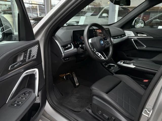 BMW iX1 TREKH, ACC, H&K SOUND, 20-inch LMV ** 26k onder NP - EX BMW-AG ** ** INFORMEER OOK NAAR ONZE AANTREKKELIJKE FINANCIAL-LEASE TARIEVEN ** - afbeelding nr 10