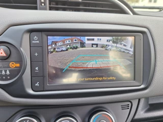 Toyota Yaris Toyota Yaris 1.0 VVT-i Connect /Navi/Camera/Apple/Android/1e Eig/Garantie - afbeelding nr 19