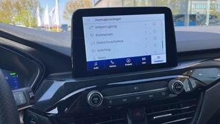 Ford Kuga Ford Kuga 2.5 PHEV ST-Line X 225pk | Driver Assistance Pack | Winterpack | Wegklapbare Trekhaak | 1.500kg Trekgewicht  | All Weatherbanden - afbeelding nr 35