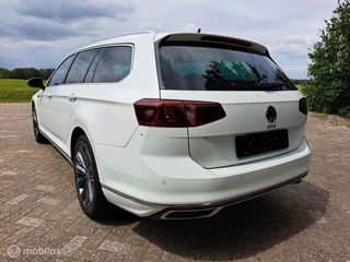 Volkswagen Passat Volkswagen Passat Variant 1.4 TSI PHEV GTE|Pano|Trekhaak|Leder - afbeelding nr 8