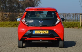 Toyota Aygo Toyota Aygo 1.0 VVT-i x-play automaat 1e eig. 13.982km trekhaak - afbeelding nr 12