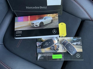 Mercedes-Benz A-Klasse | CarPlay | Sfeer | Stoelgeheugen | Keyless | Dodehoek | Night - afbeelding nr 29