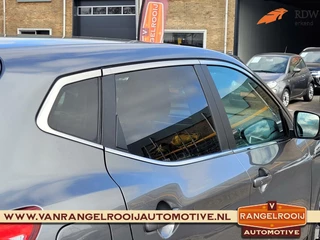 Nissan QASHQAI Nissan Qashqai 1.5 dCi Connect Edition, 360gr. cam., 18
