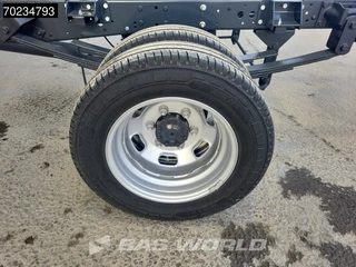 Iveco Daily Iveco Daily 35C18 3.0L Automaat Dubbellucht 2025 model 410WB ACC Camera Airco Navi Chassis Cabine Fahrgestell Airco Cruise control - afbeelding nr 7