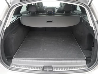 Mercedes-Benz C-Klasse Mercedes-Benz C-klasse 300 e AMG Line - Trekhaak - Automaat - Hybride - Full options - afbeelding nr 9