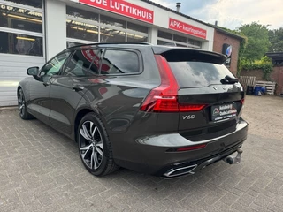 Volvo V60 Volvo V60 2.0 T6 Recharge AWD Plus-Dark R-Design Long-Range Camera Trekhaak Leder - afbeelding nr 17