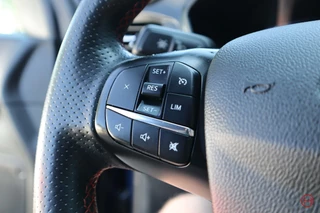 Ford Kuga Ford Kuga 2.5 PHEV ST-Line / Trekhaak / Camera / Stoel+stuur+ruit verwarmd / 1e eigenaar - afbeelding nr 32