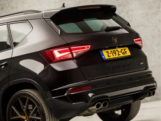 CUPRA Ateca 301Pk Automaat (PANORAMADAK, APPLE CARPLAY, NAVIGATIE, DIGITAL COCKPIT, STOELVERWARMING, LEDER/ALCANTARA, SPORTSTOELEN, BEATS AUDIO, ADAPTIVE CRUISE, KEYLESS, 360 CAMERA, DAB+, NIEUWSTAAT) - afbeelding nr 14