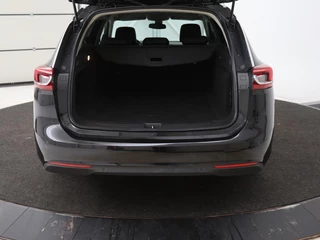 Opel Insignia Opel Insignia 1.5 Turbo Executive | Automaat | Carplay |  Climate control | Navigatie | Bluetooth | Cruise control | Parkeerhulp - afbeelding nr 9