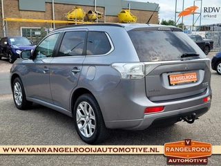 Mitsubishi Outlander Mitsubishi Outlander 2.0 PHEV Executive Edition, trekh., xenon, clima, cruise, 18