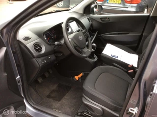 Hyundai i10 Hyundai i10 1.0i Comfort Nav Cr Contr Nap Dealer OH/ 5-deurs - afbeelding nr 14