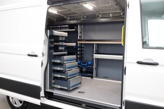 Volkswagen Crafter Volkswagen Crafter 35 2.0 TDI 140pk DSG-Automaat L3H2 (L2H1) Navi/Camera/Inrichting 05-2020 - afbeelding nr 15