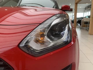Suzuki Swift Suzuki Swift 1.2 Comfort Smart Hybride [LEASE €289,- | Airco | Lichtmetaal | - afbeelding nr 21