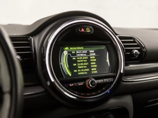 MINI Clubman Automaat (NAVIGATIE, CLIMATE, STOELVERWARMING, GETINT GLAS, SPORTSTOELEN, CRUISE, PARKEERSENSOREN, NIEUWSTAAT) - afbeelding nr 24