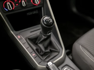 Volkswagen Polo (APPLE CARPLAY, GROOT NAVI, PARKEERSENSOREN, ADAPTIVE CRUISE, LM VELGEN, SPORTSTOELEN, DAB+, NIEUWE APK, NIEUWSTAAT) - afbeelding nr 10