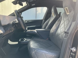BMW iX BMW iX xDrive50 High Executive 112 kWh Laser B&W Pano.dak Trekhaak M-sport - afbeelding nr 17