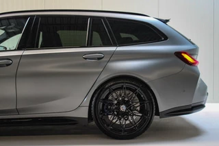 BMW M3 BMW 3-serie Touring M3 xDrive Competition CARBON Individual - afbeelding nr 19