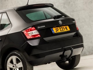 Škoda Fabia (SCHERM, CLIMATE, STOELVERWARMING, NAP, XENON, SPORTSTOELEN, GEITNT GLAS, CRUISE, PARKEERSENSOREN, TREKHAAK, NIEUWE APK, NIEUWSTAAT) - afbeelding nr 12