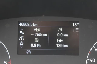 Ford Transit Custom Keurige nette en luxe Ford Transit Custom, slechts 47.000km !. Airco, schuifdeur li+re, LM wielen, stoel-, spiegel- en voorraamverw., side en lane assist, 3-zits, navigatie, telefoonvoorb., camera, pdc v+a, cruise cntrl etc. - afbeelding nr 10
