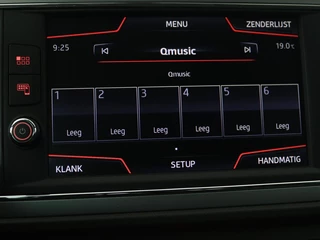 SEAT Leon SEAT Leon 1.4 TSI Style | Carplay | Full LED |  Climate control | Navigatie | Parkeerhulp | Cruise control | Bluetooth - afbeelding nr 20